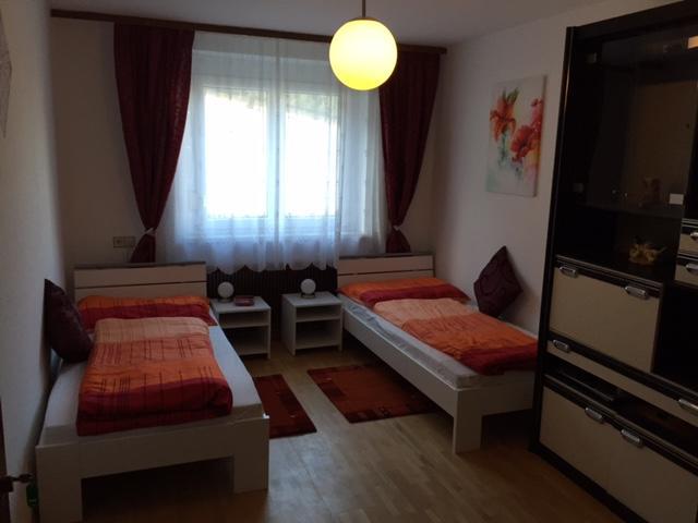 Haus Tina Zimmer Niklasdorf Esterno foto